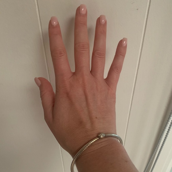 David Yurman bangle with diamonds - Picture 3 of 5